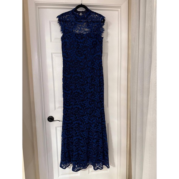 Eliza J Dresses & Skirts - Eliza J Blue Black Floral Lace Gown Dress Size 12 Mock Neck Open Back Formal‎
